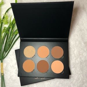 🚨SALE🚨 🆕 ABH Medium to Tan Contour Powder Kit